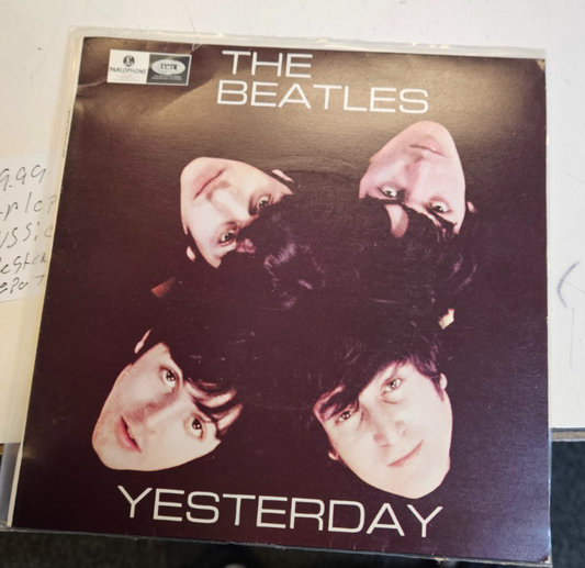 The Beatles Yesterday Parlophone EMI Gepo 70026 Australia VG+VG+ Used 7" Record0