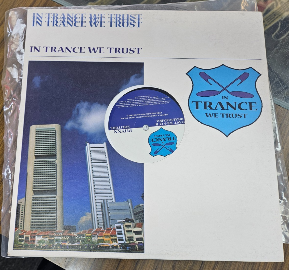 PHYNN LUCID A "IN TRANCE WE TRUST" RELEASE 2005 USED 12" SINGLE LP NM NM1