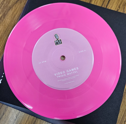 TRIXIE MATTEL "video Games" Bubblegum Pink LTD 1,000 Copies Etched Used 7" NM NM3