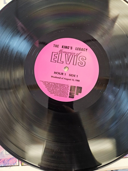 The KIng's Legacy Memories Of ELVIS Super RARE Used LP NM NM9