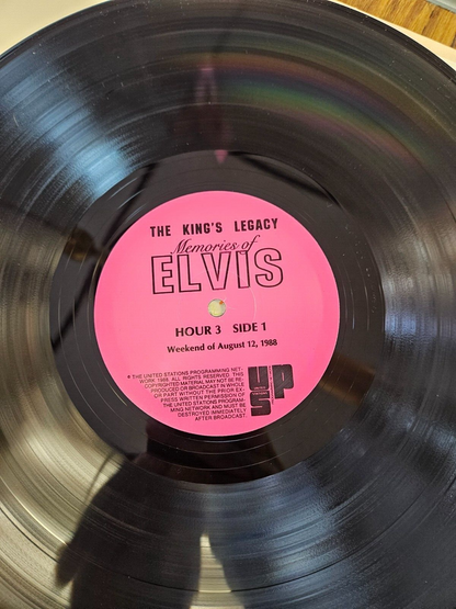 The KIng's Legacy Memories Of ELVIS Super RARE Used LP NM NM11